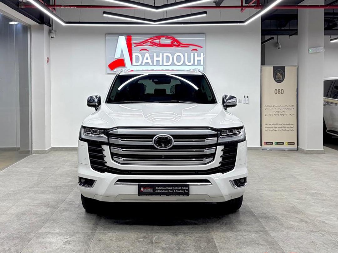 Toyota Land Cruiser VX.R 2022 - Image 1