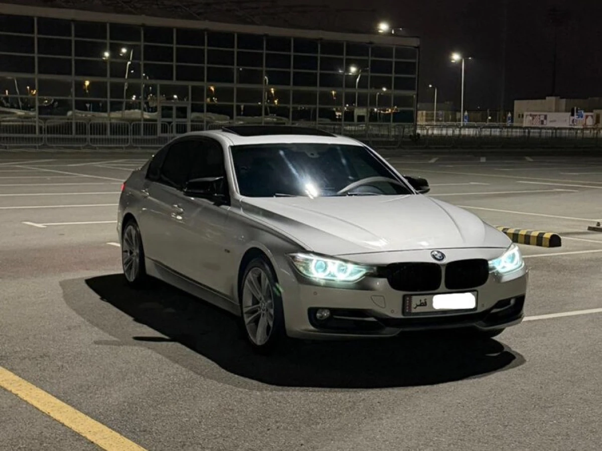 BMW 3-Series 328 i 2014