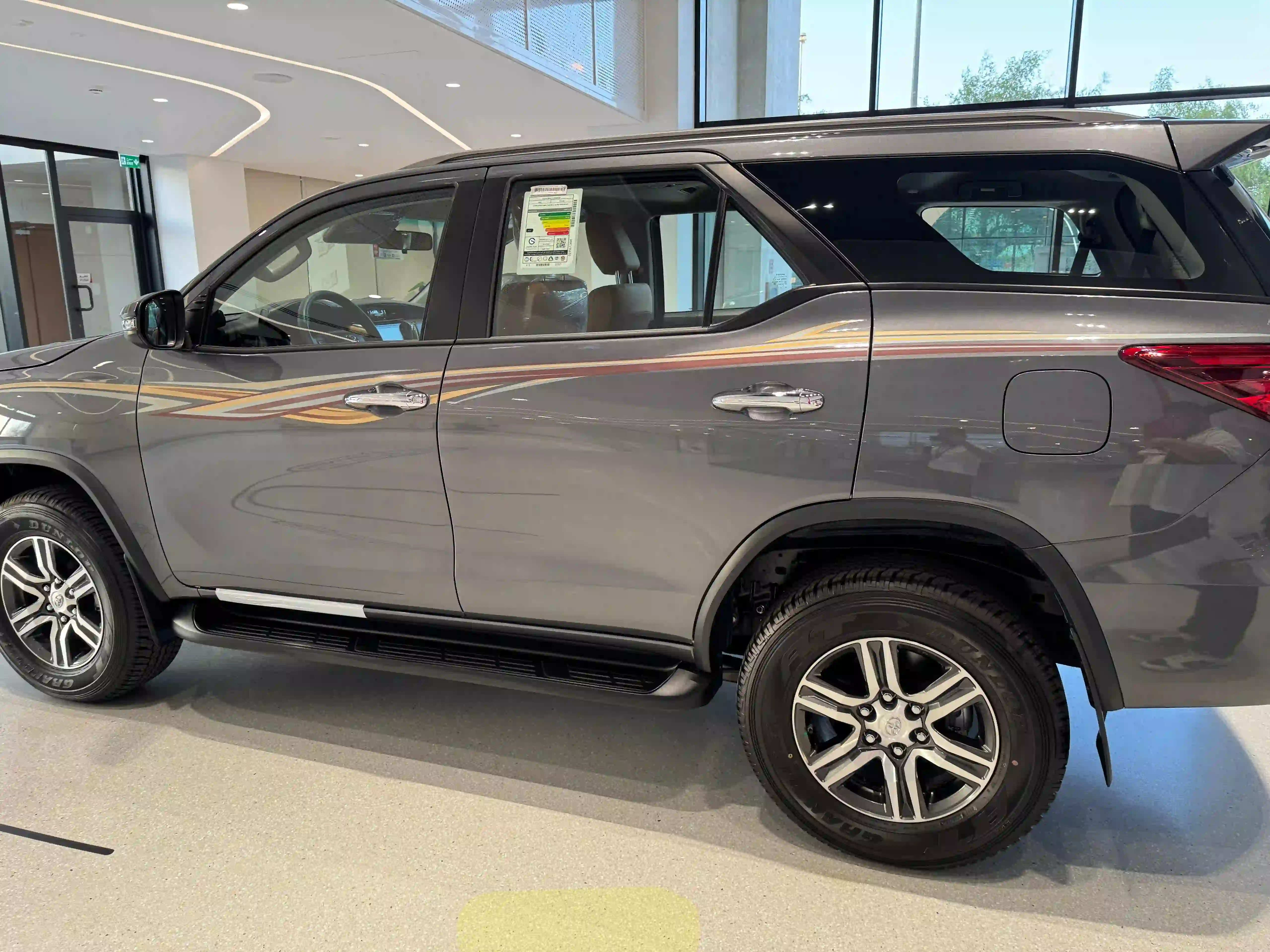 Toyota Fortuner 2025 - Image 3
