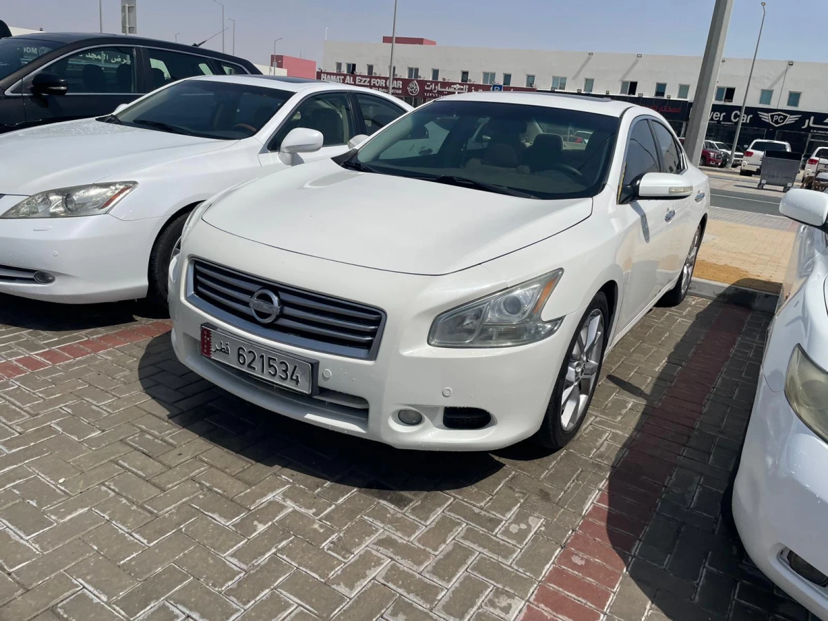 Nissan Maxima 2012