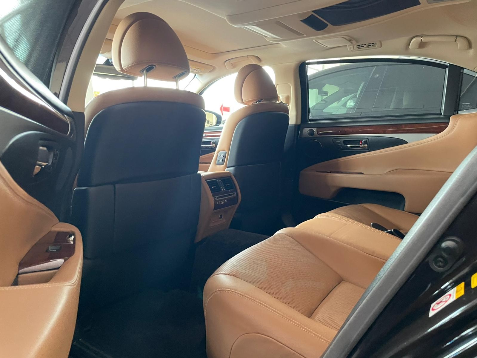 Lexus LS 460 L 2015 - Image 3