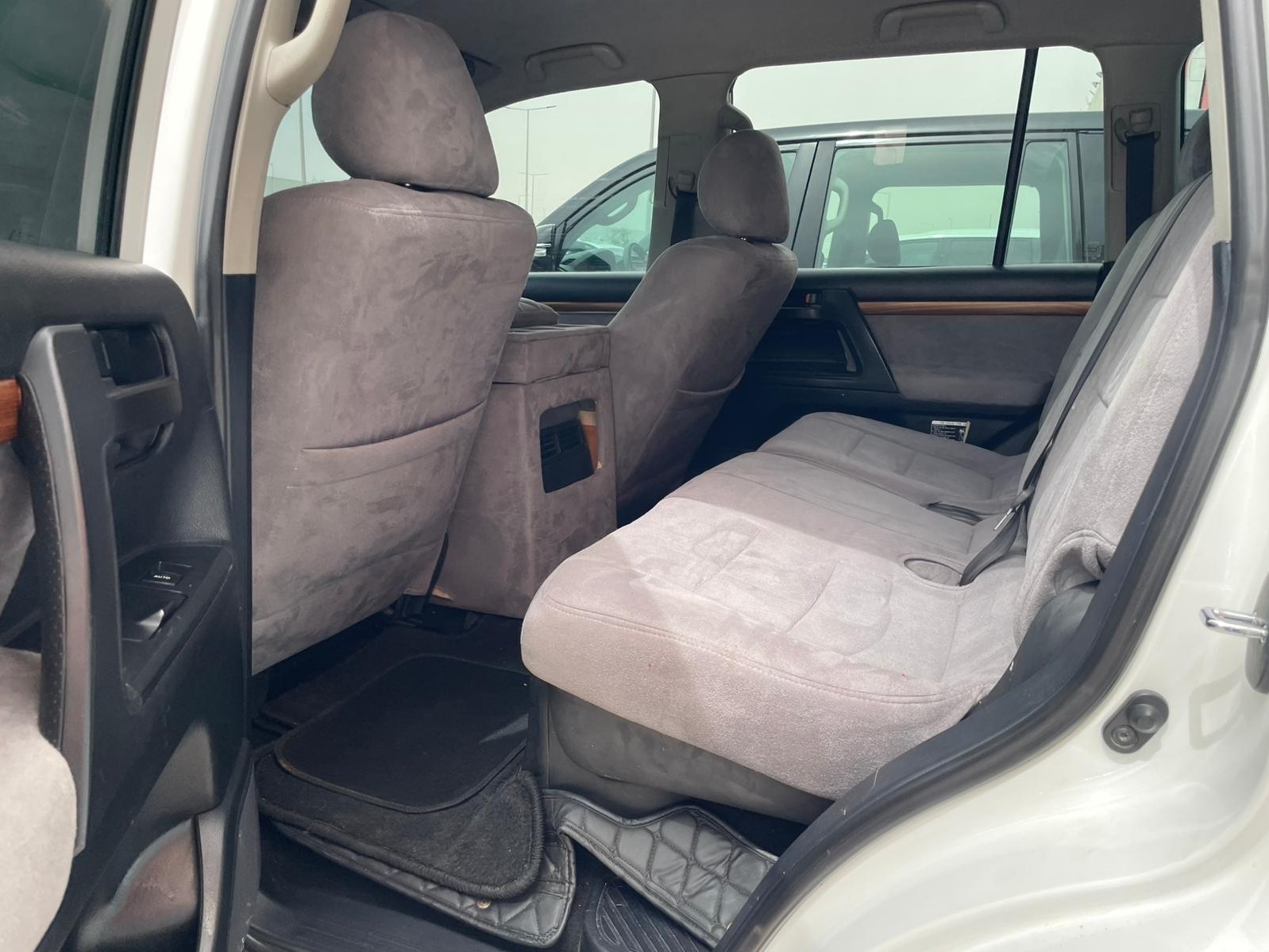 Toyota Land Cruiser GX 2009 - Image 3