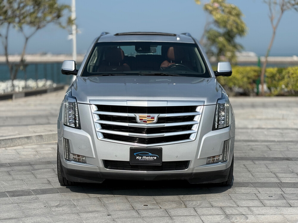 Cadillac Escalade Platinum 2016 - Image 2