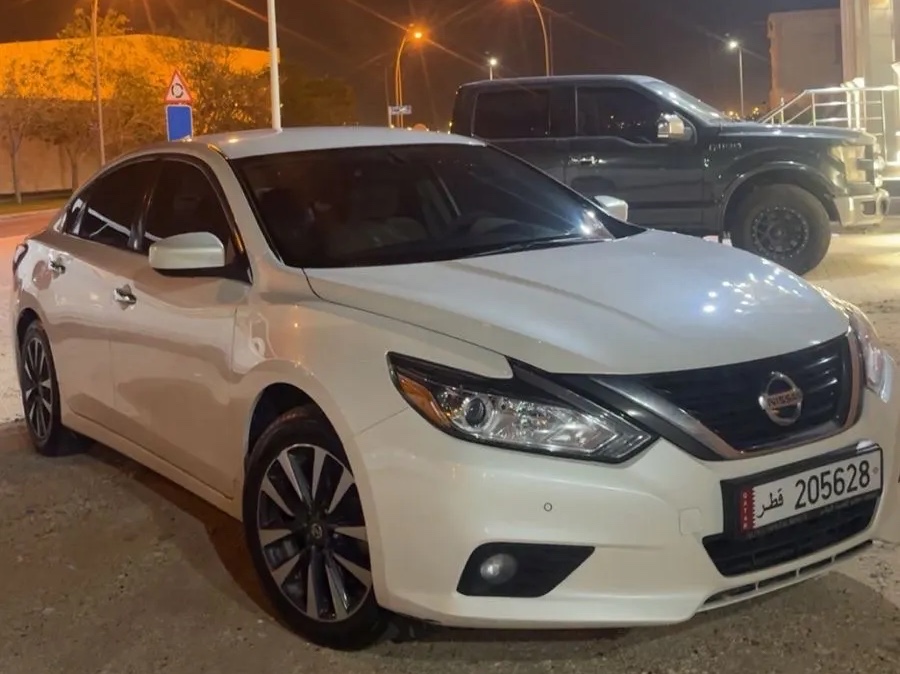 Nissan Altima Standard 2017 - Image 1