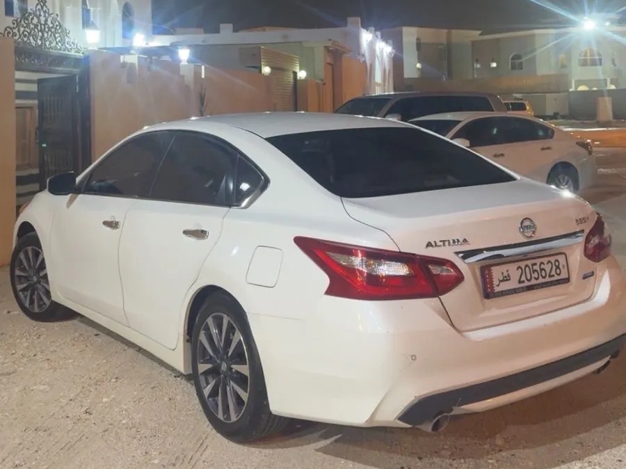 Nissan Altima Standard 2017 - Image 3