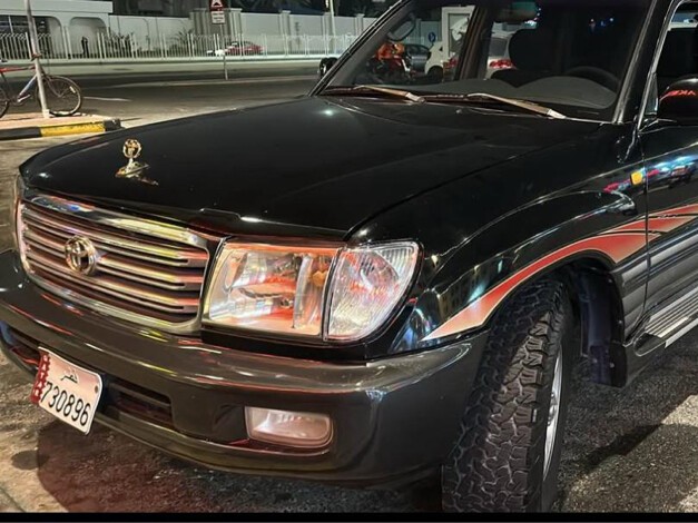 Toyota Land Cruiser GX.R 2003 - Image 2