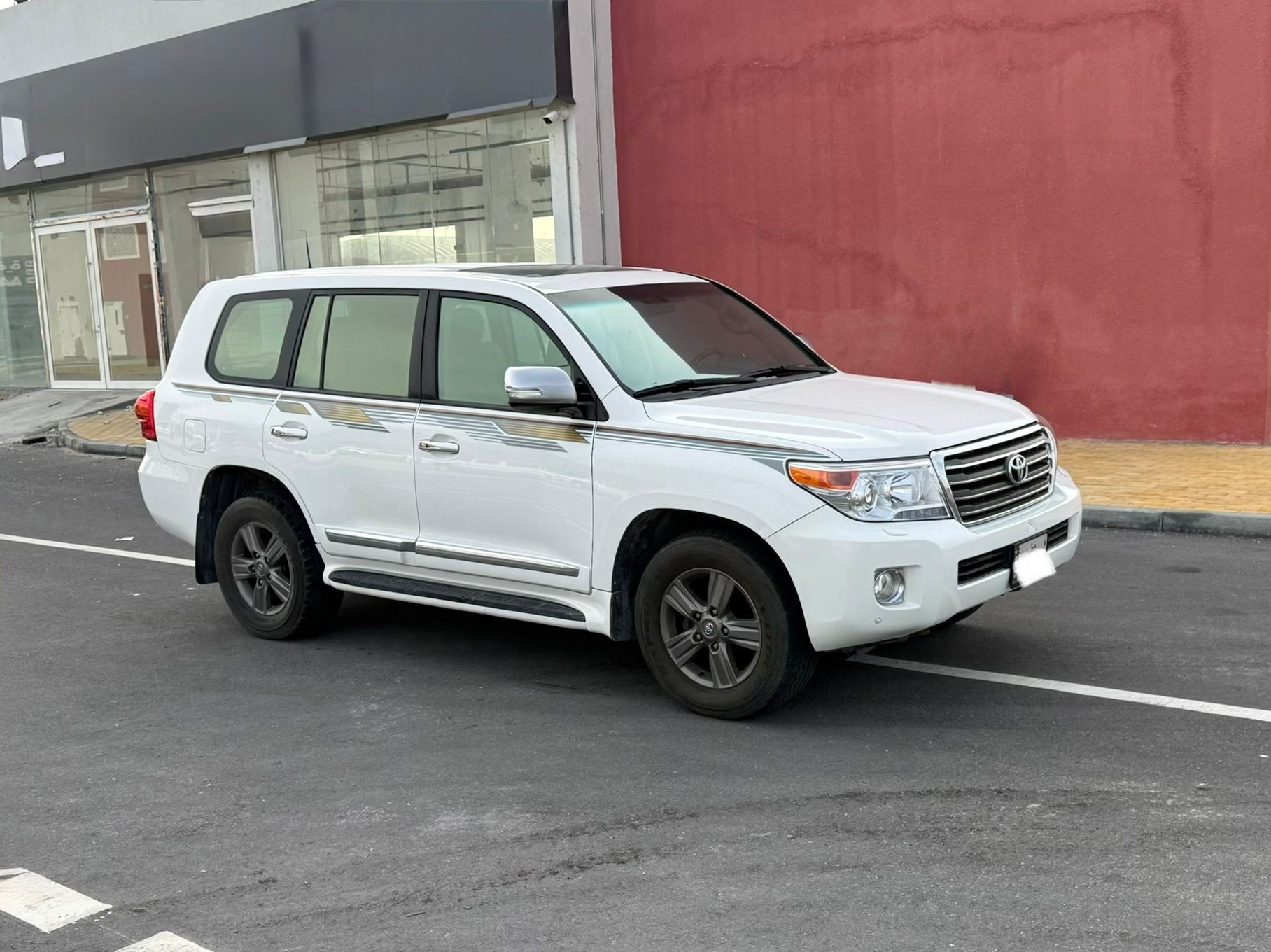 Toyota Land Cruiser GX.R 2014 - Image 3