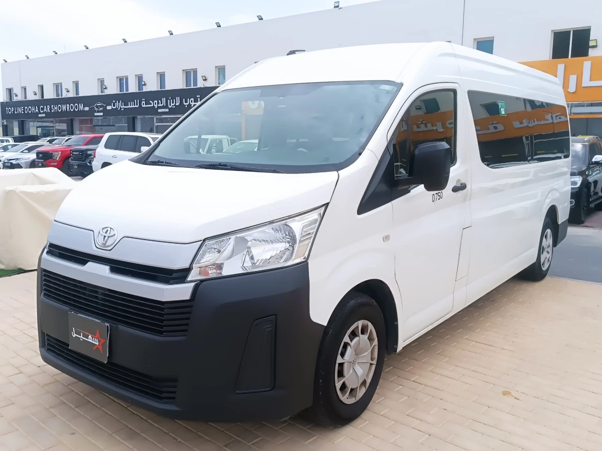 Toyota Hiace Bus 2020