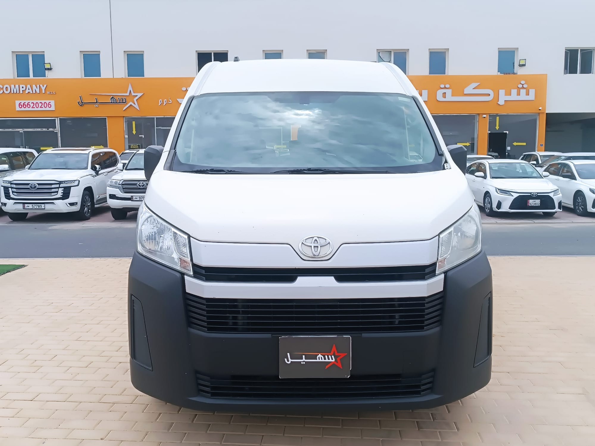 Toyota Hiace Bus 2020 - Image 2