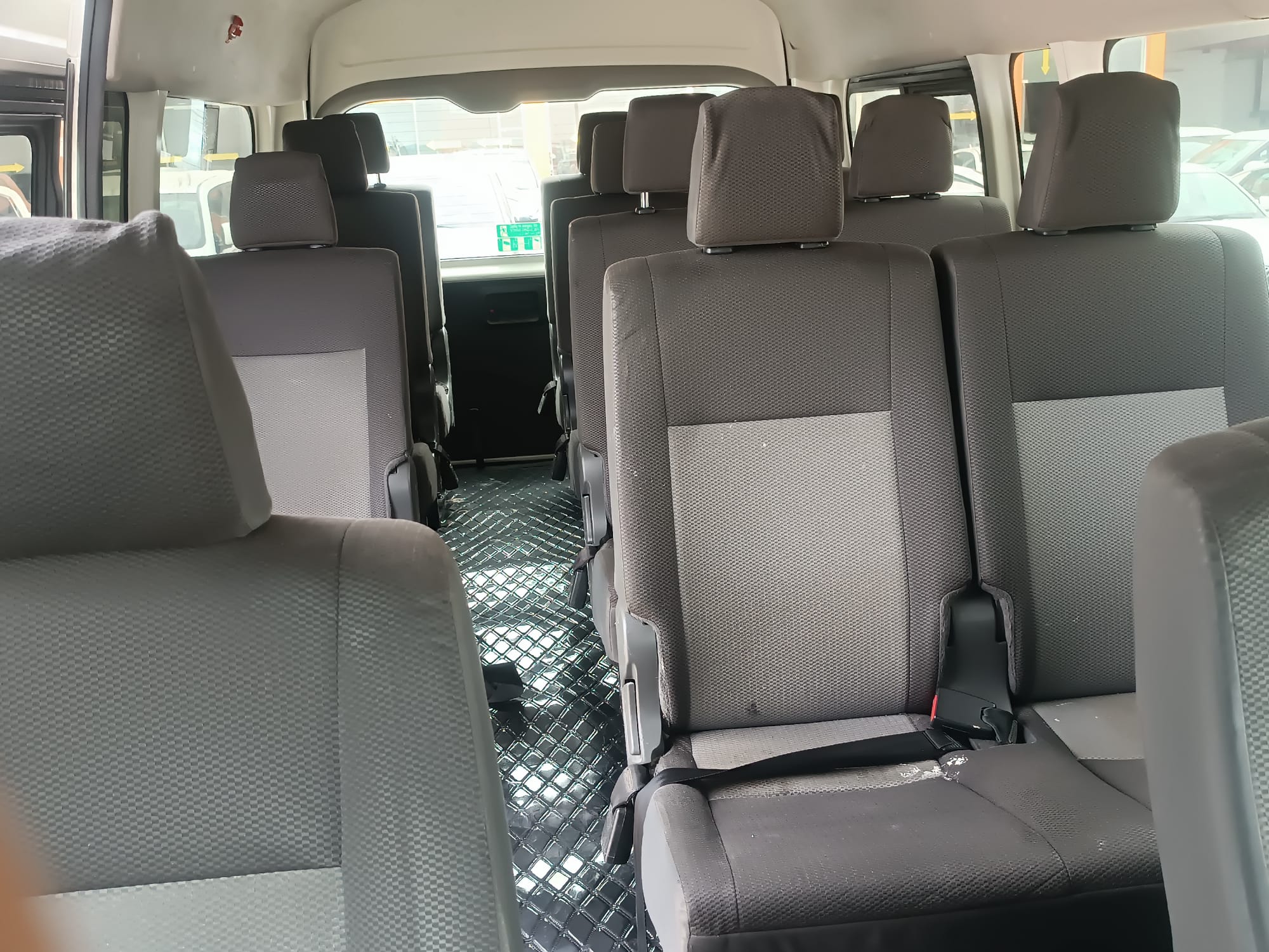 Toyota Hiace Bus 2020 - Image 3