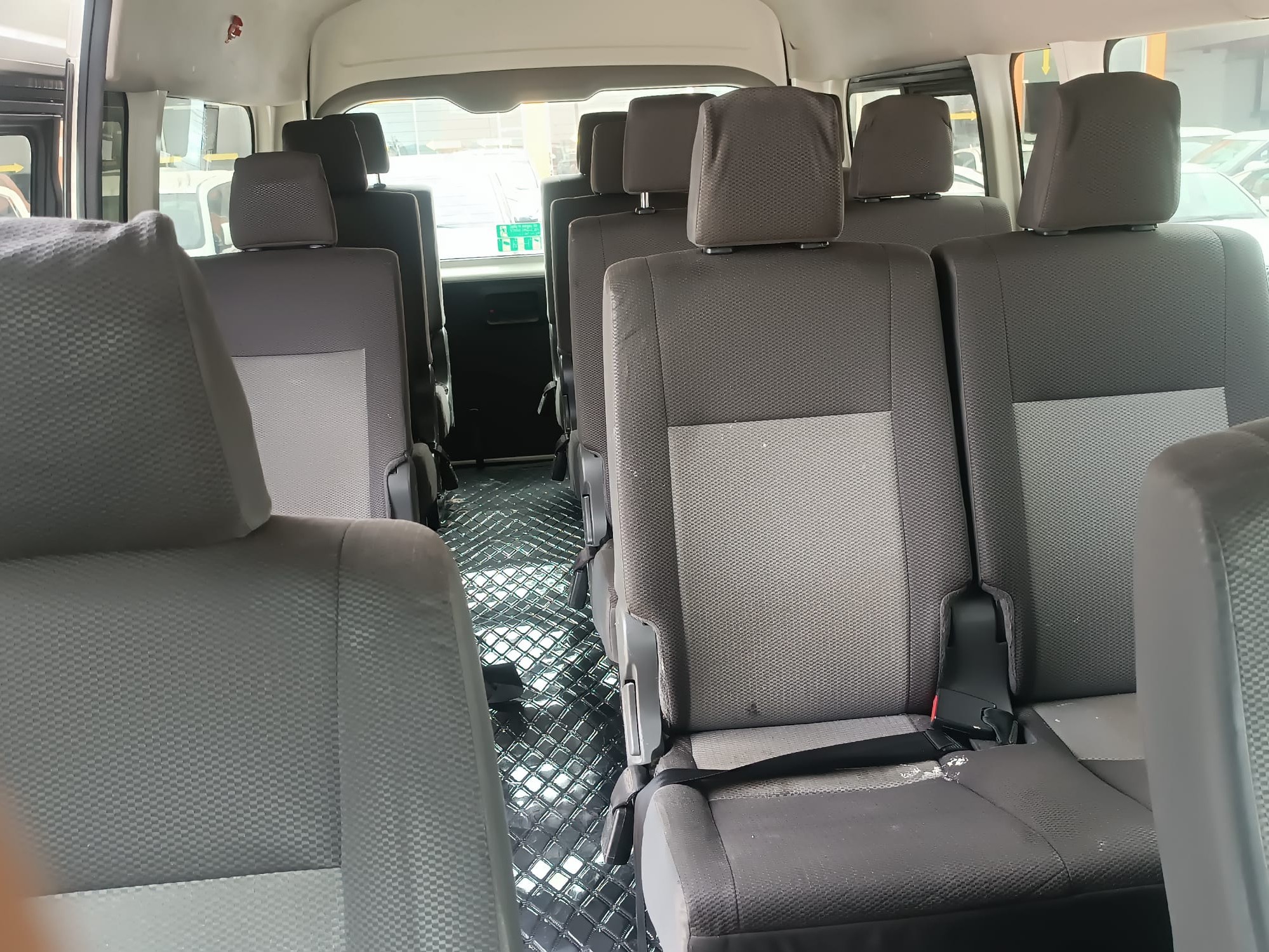 Toyota Hiace Bus 2020 - Image 4
