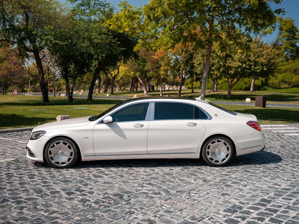 Mercedes-Benz S-Class Sedan 650 2019 - Image 3