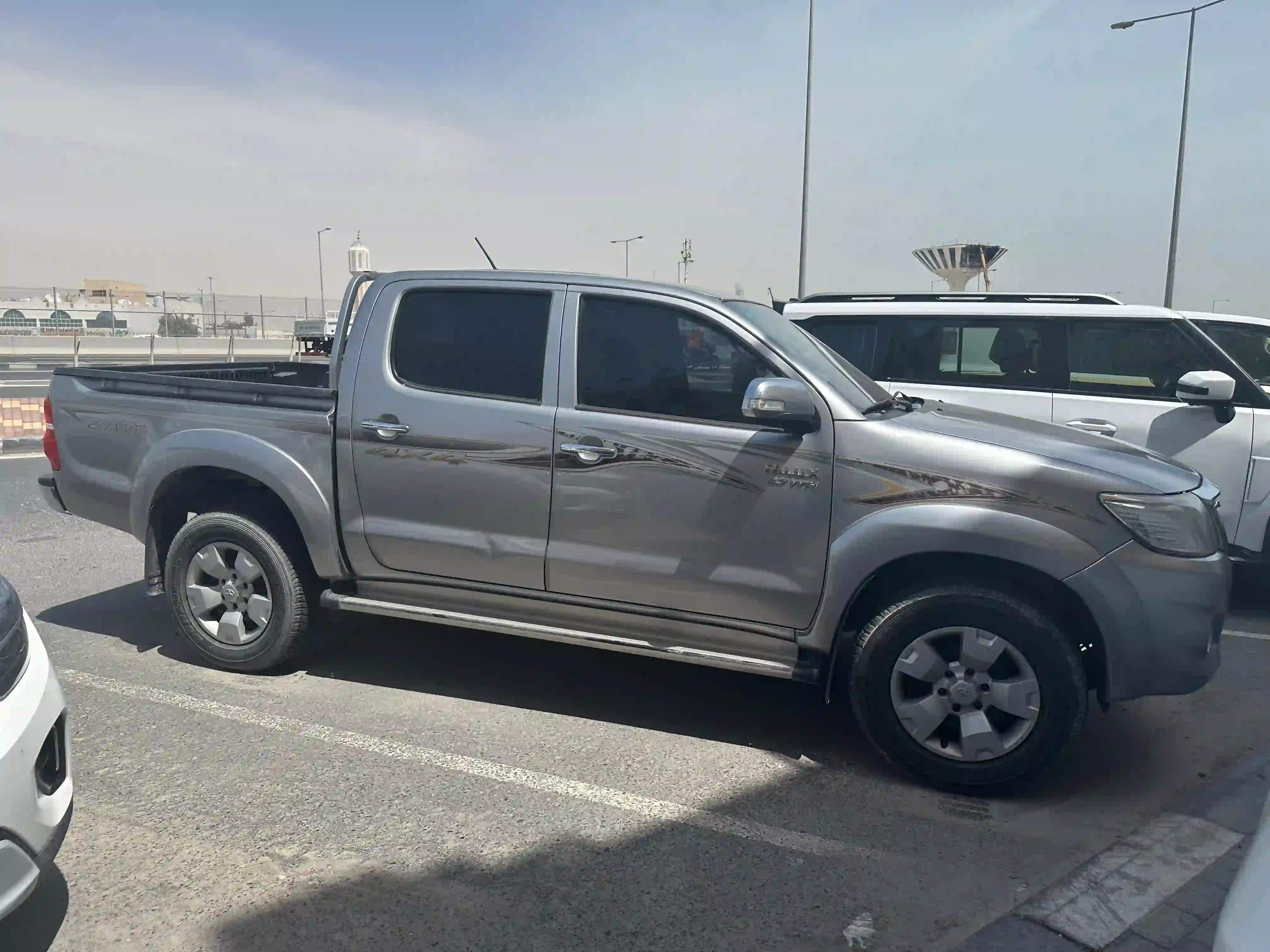 Toyota Hilux 4X4 2015 - Image 3