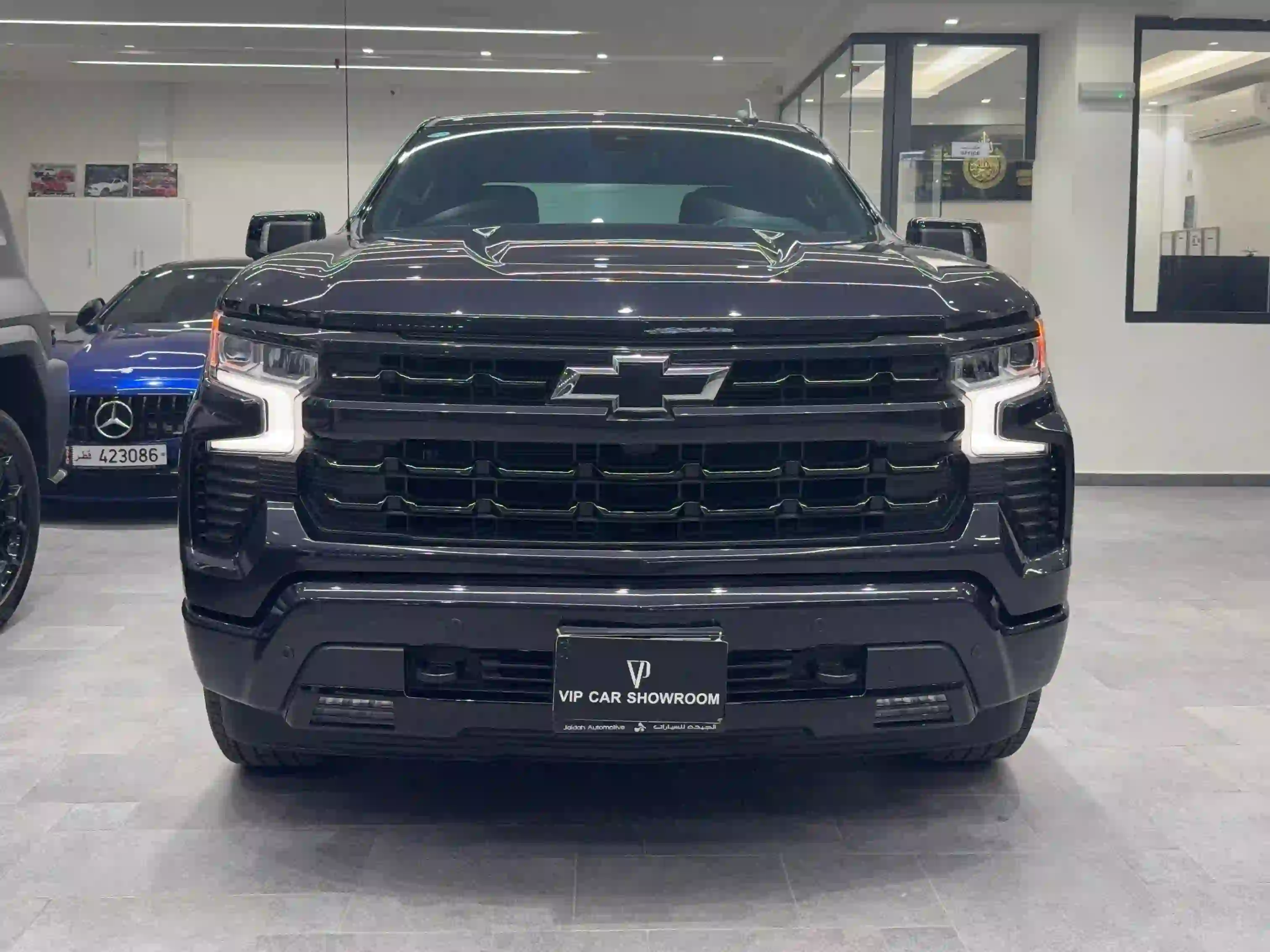 Chevrolet Silverado RST 2024 - Image 2
