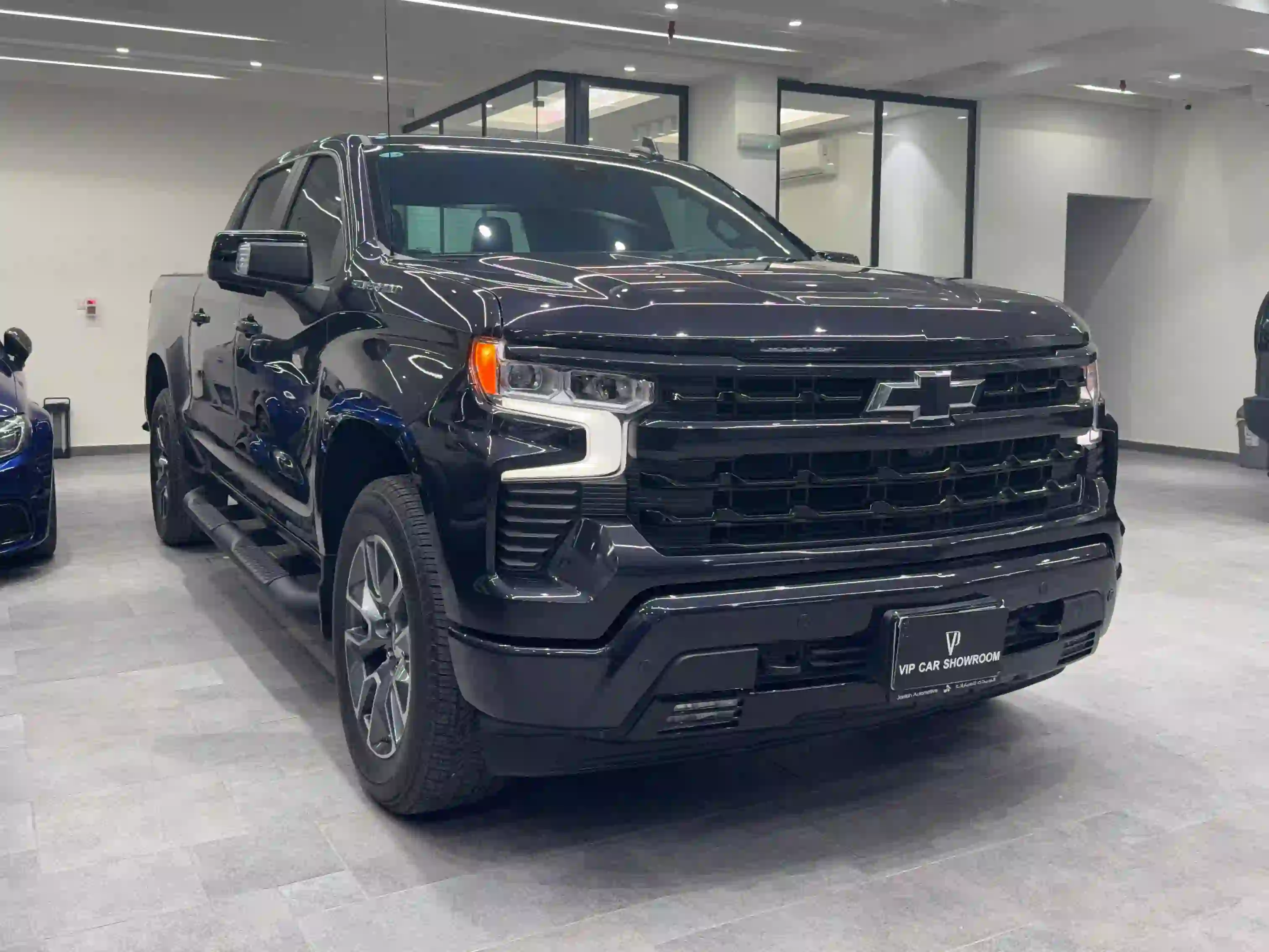 Chevrolet Silverado RST 2024 - Image 3