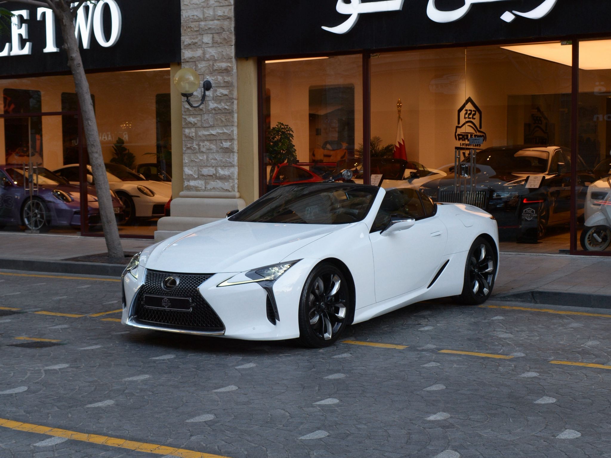 Lexus LC 500 2025 - Image 2