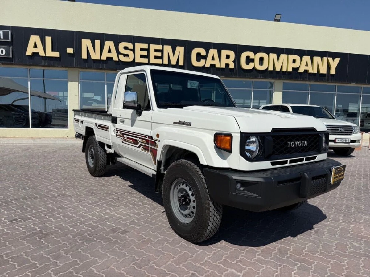 Toyota Land Cruiser LX 2025