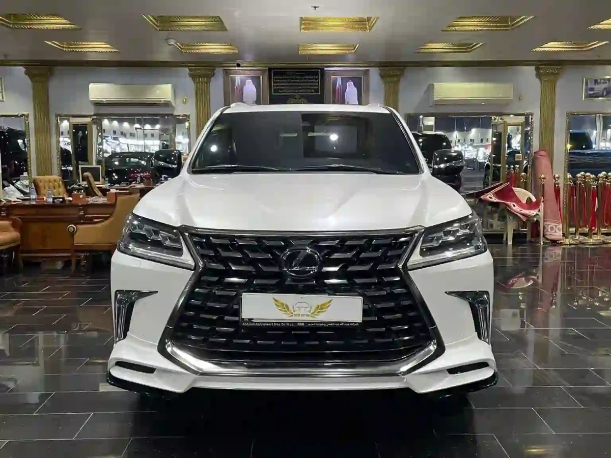 Lexus LX 570 S 2021