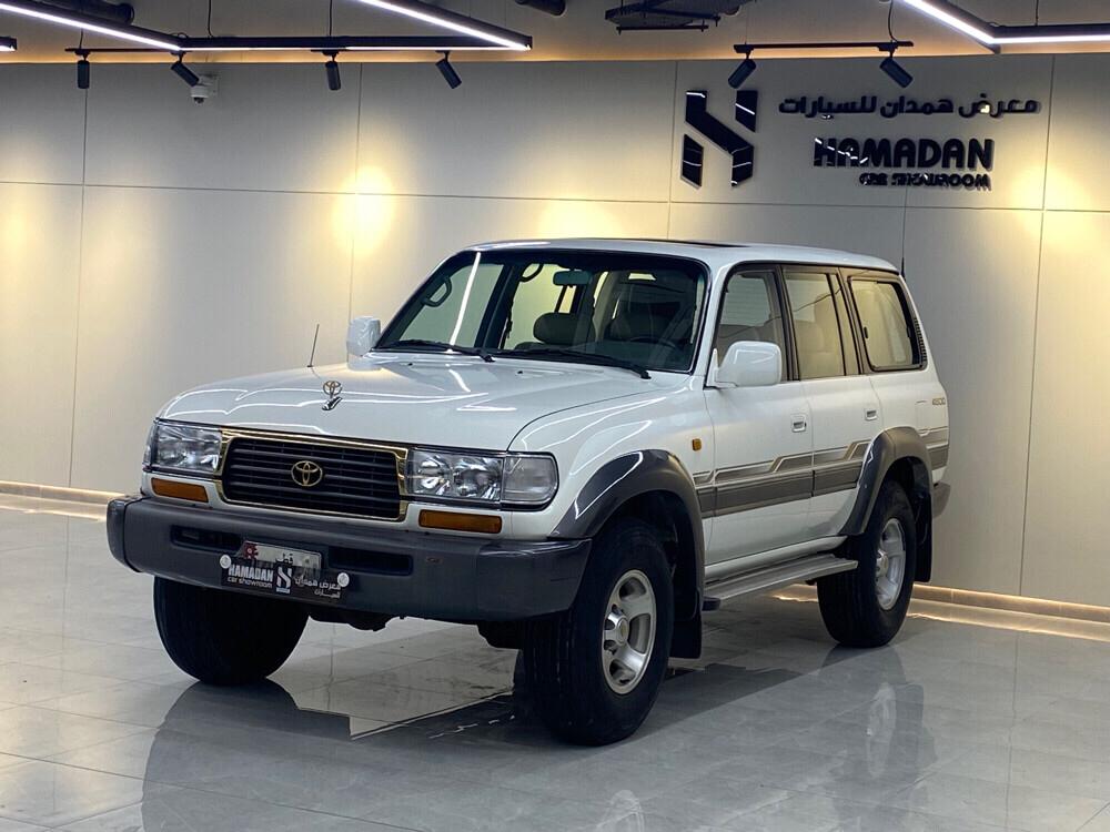 Toyota Land Cruiser VX.R 1997 - Image 2