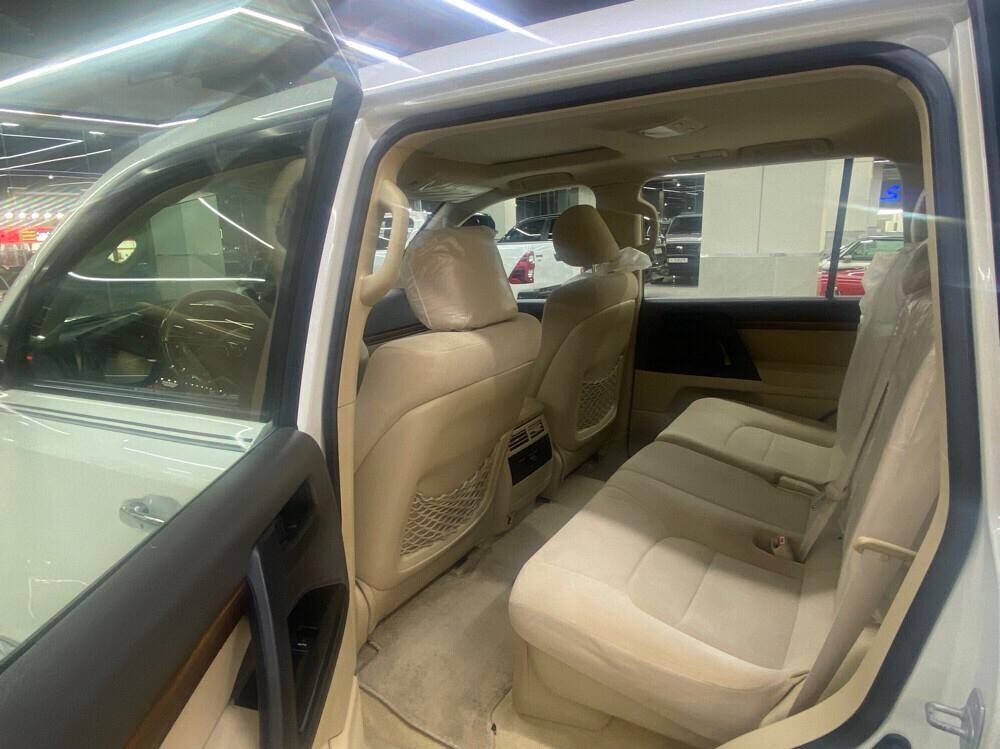 Toyota Land Cruiser GX.R 2017 - Image 4
