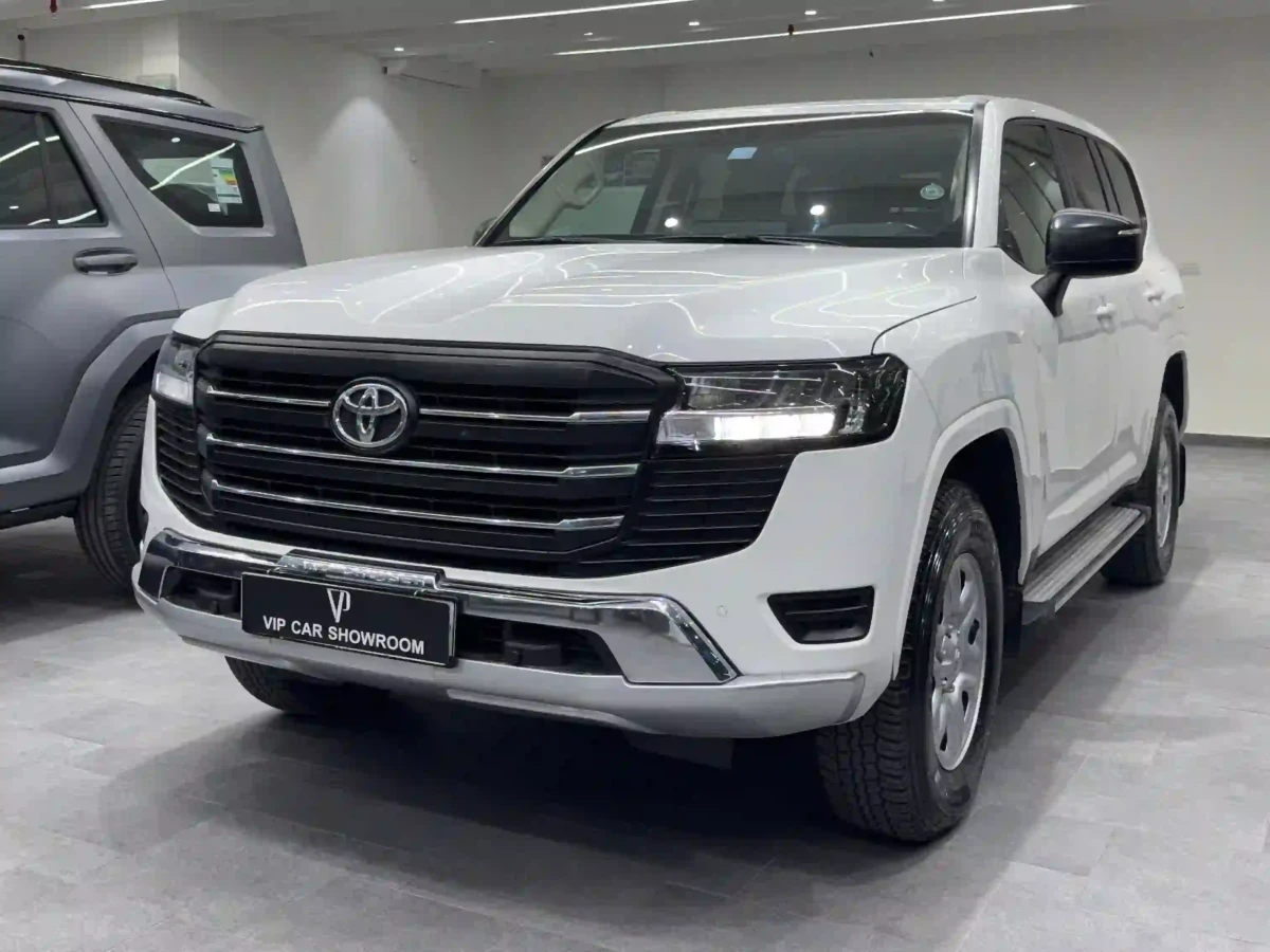 Toyota Land Cruiser GX 2024