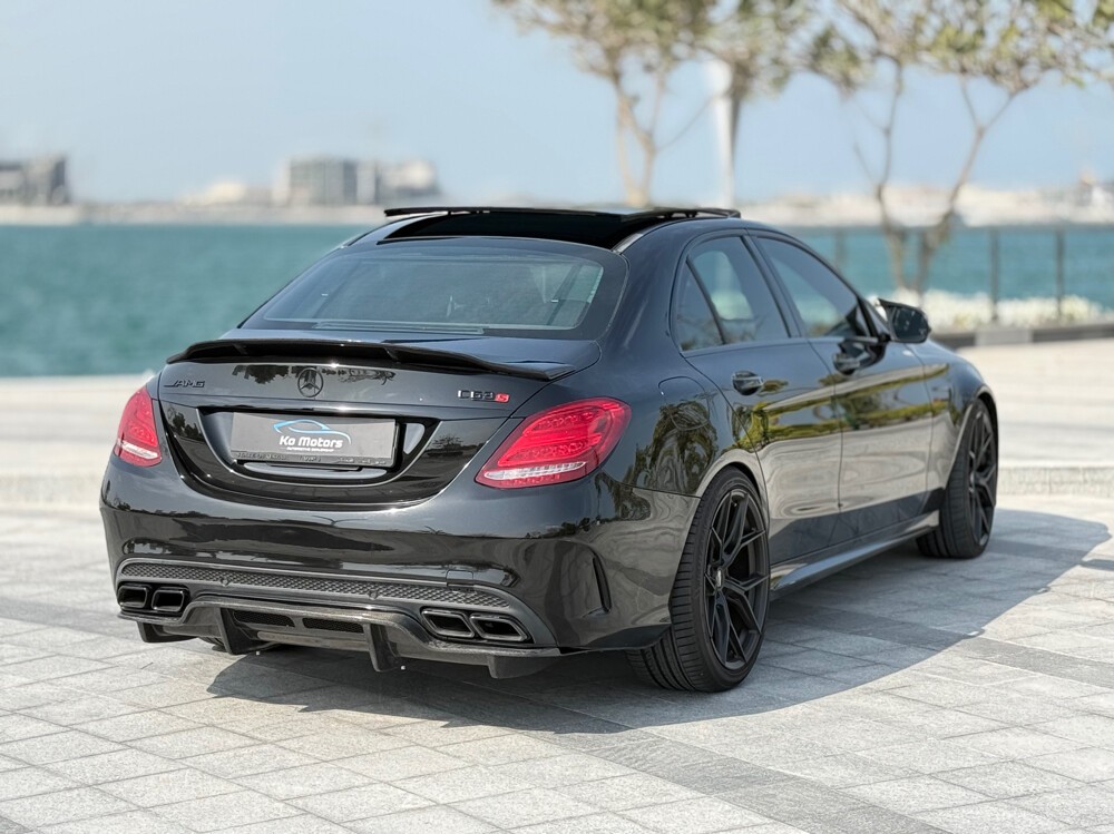Mercedes-Benz C-Class Sedan 63 S 2015 - Image 4