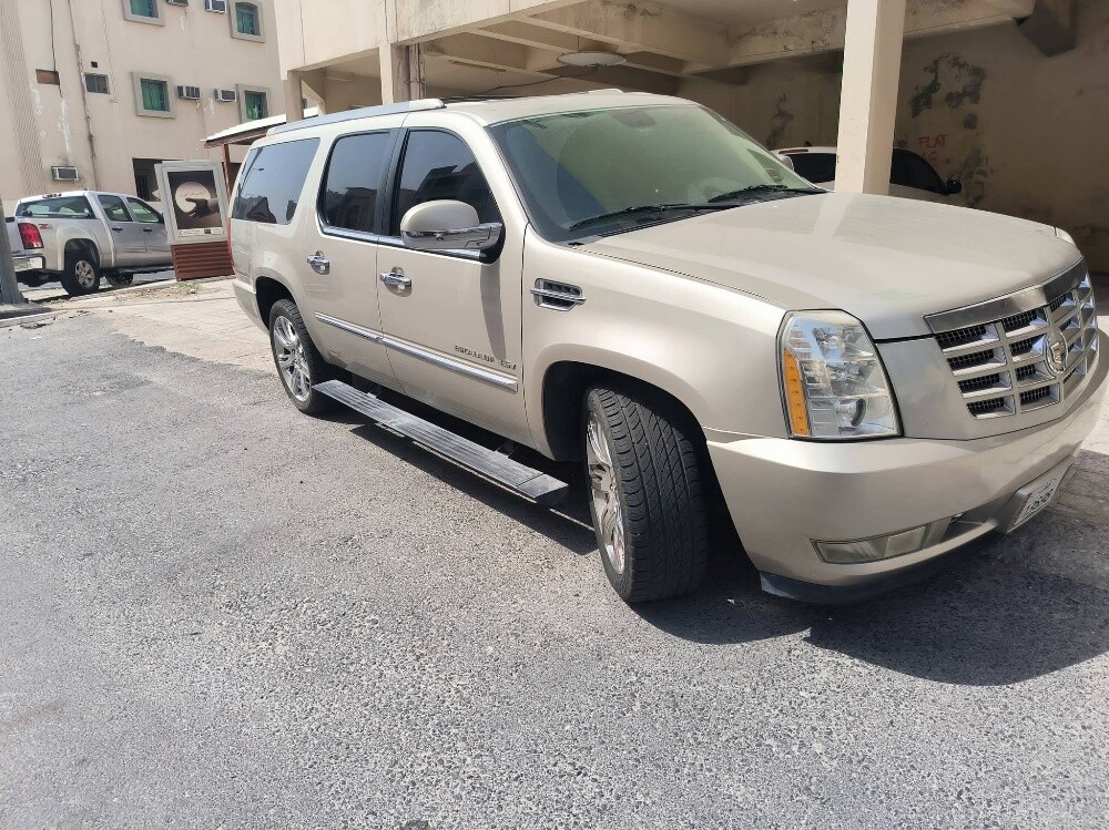 Cadillac Escalade Platinum 2013 - Image 3