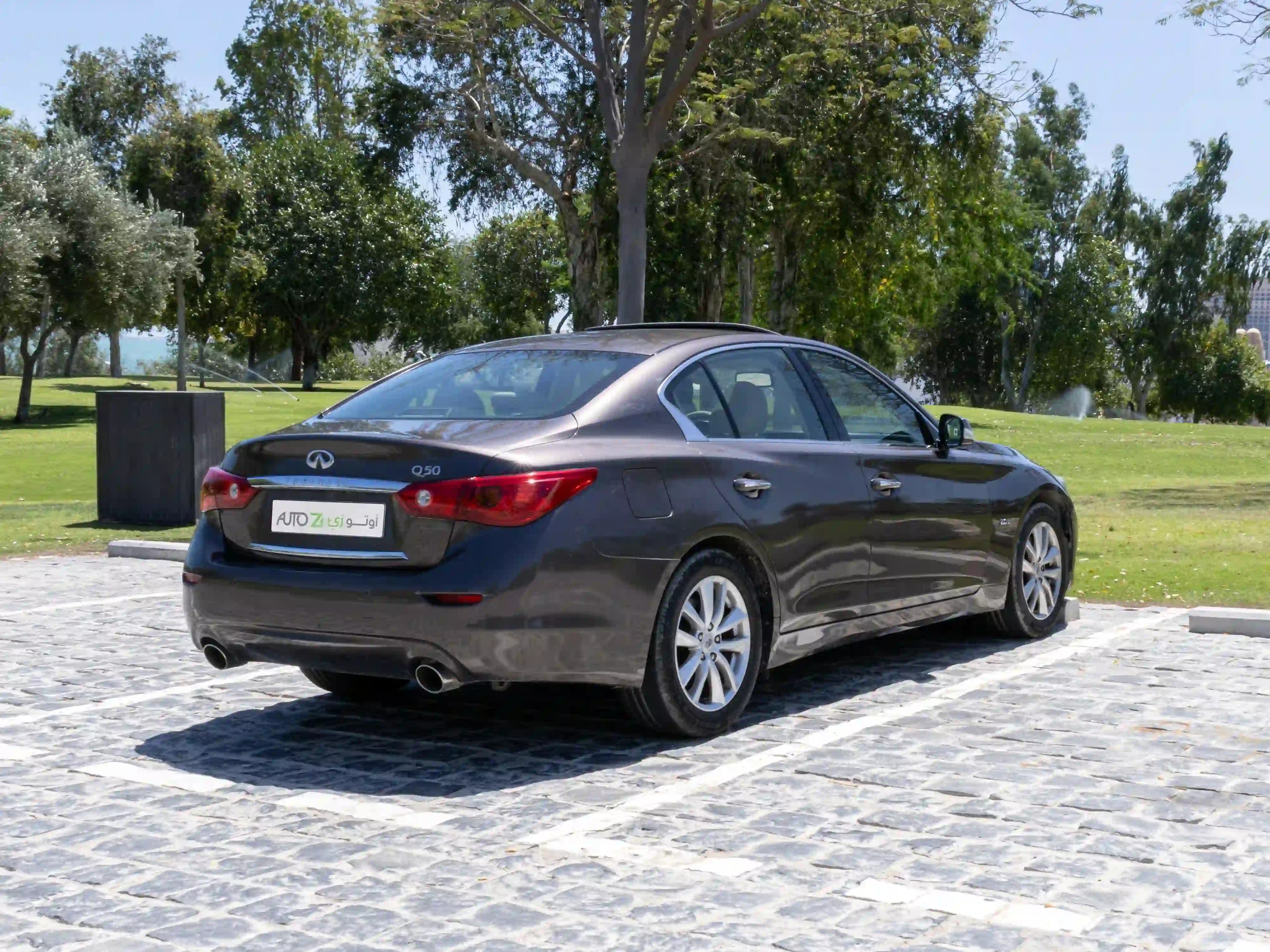 Infiniti Q50 2015 - Image 2