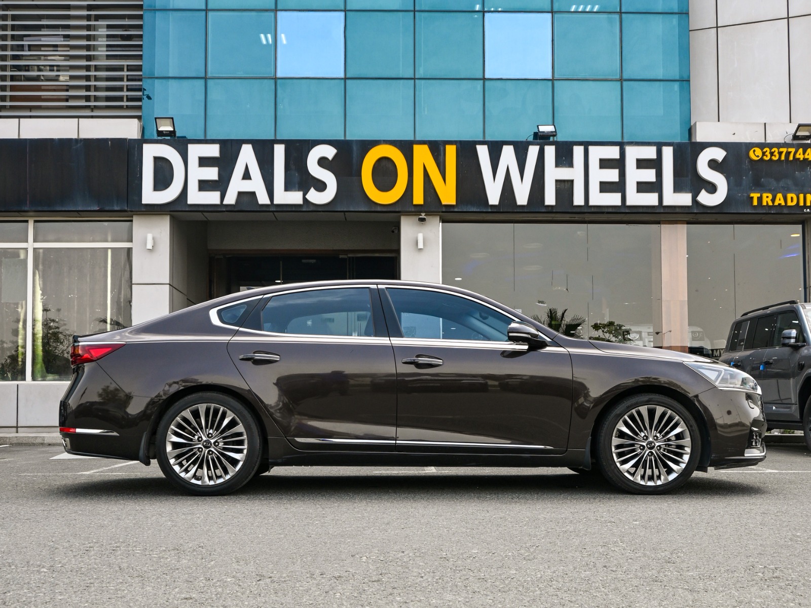 Kia Cadenza 2019 - Image 4