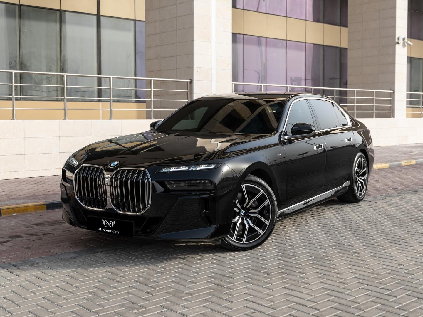 BMW 7-Series 740i M-KIT 2025 - Image 4