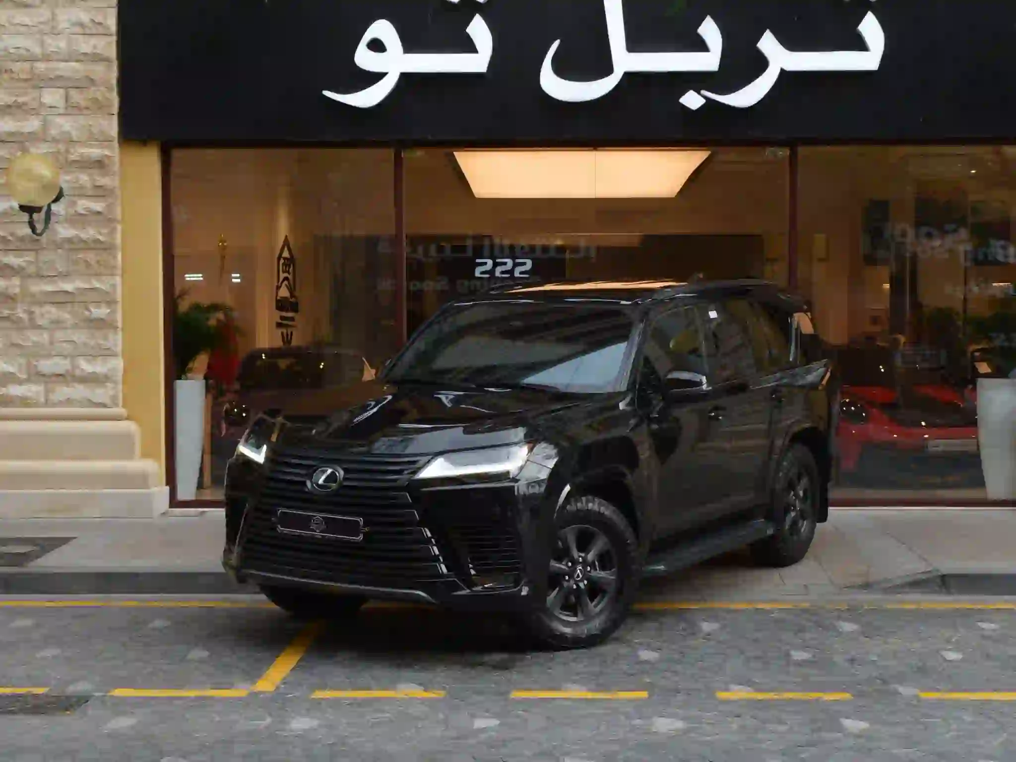 Lexus LX 600 OVERTRAIL 2025 - Image 3