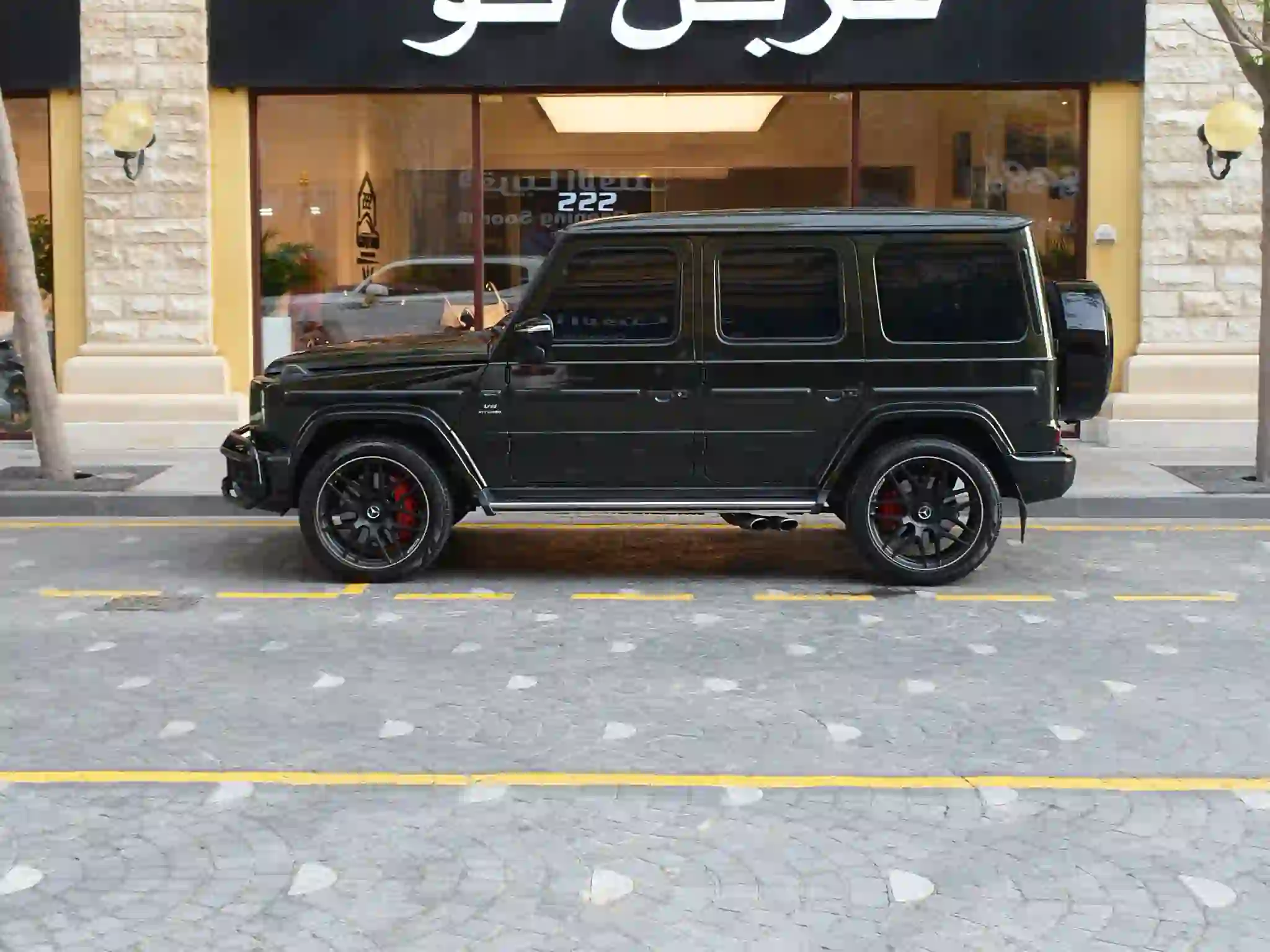 Mercedes-Benz G-Class 63 AMG 2019 - Image 2