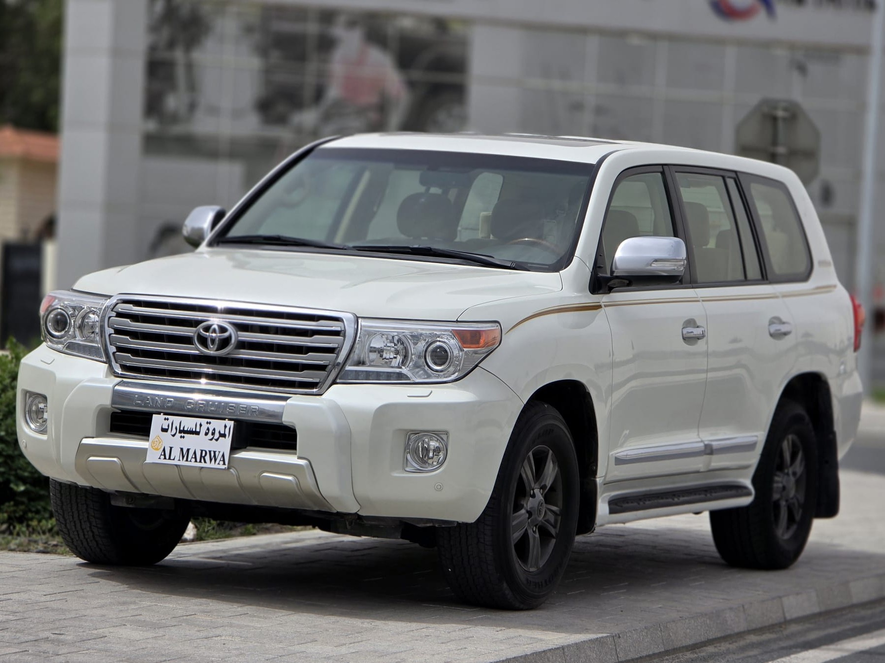 Toyota Land Cruiser GX.R 2015 - Image 1