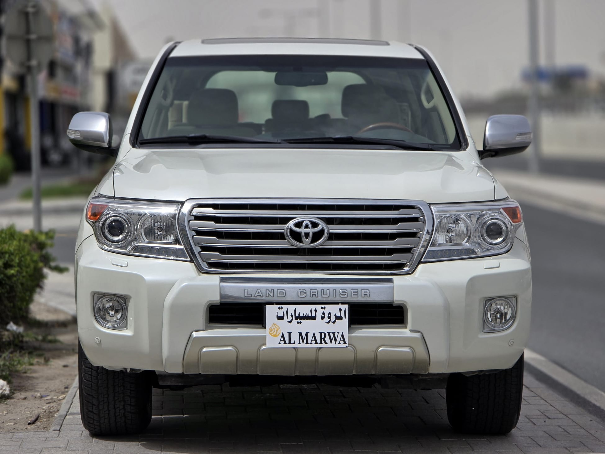 Toyota Land Cruiser GX.R 2015 - Image 2