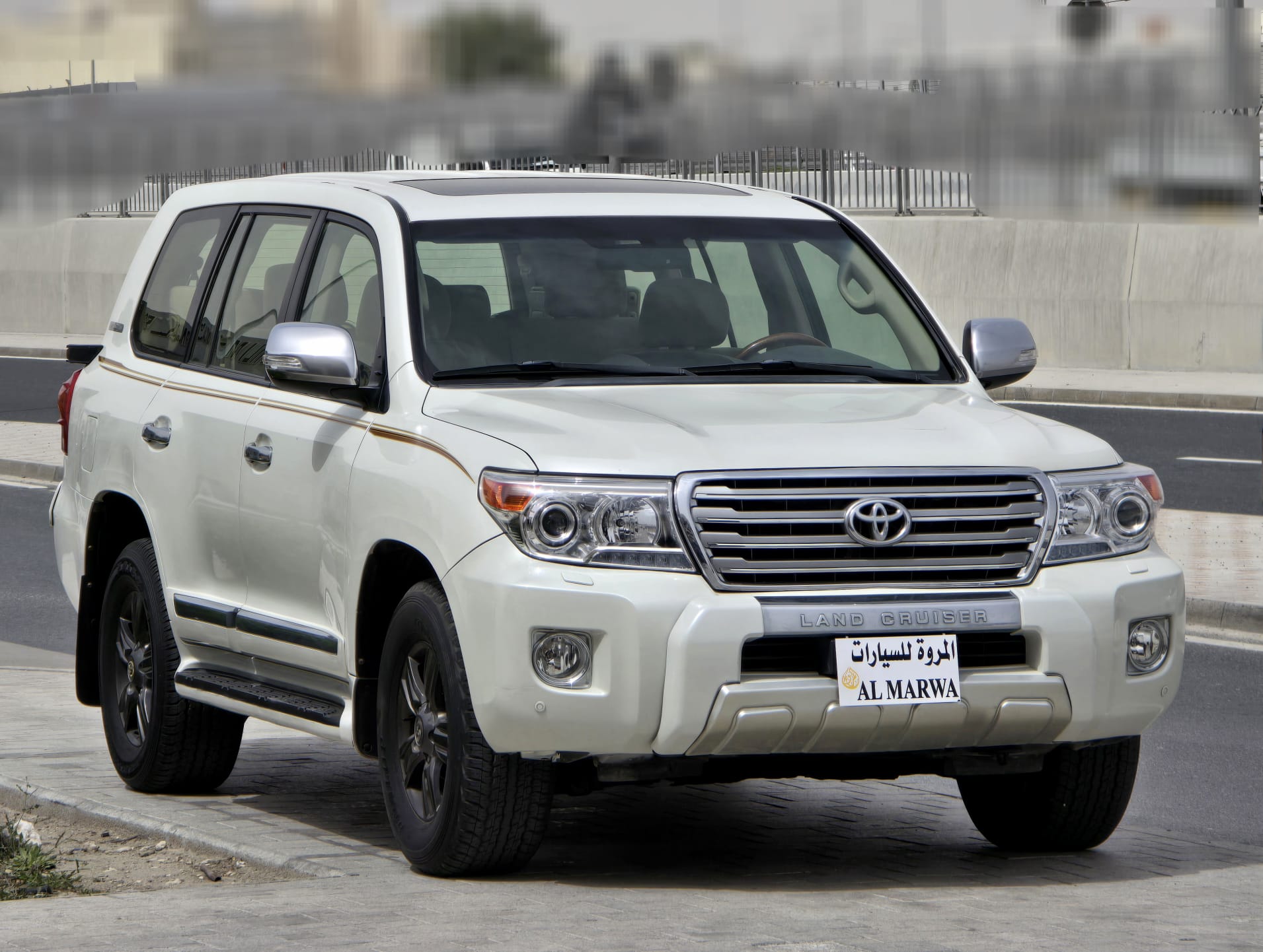 Toyota Land Cruiser GX.R 2015 - Image 3