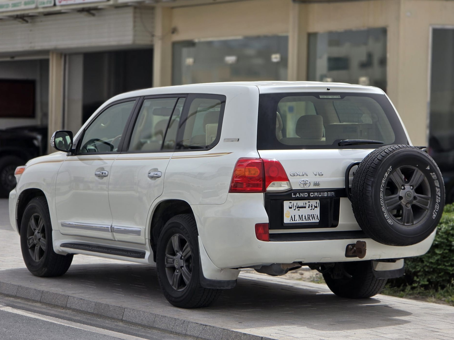 Toyota Land Cruiser GX.R 2015 - Image 4