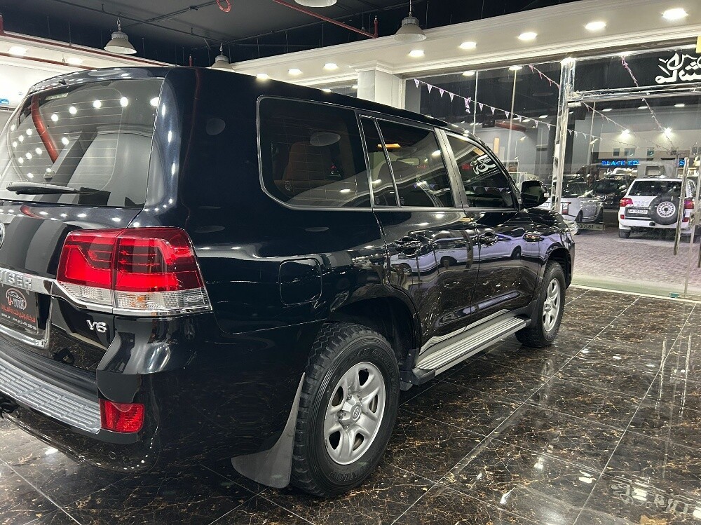 Toyota Land Cruiser G standard 2020 - Image 4