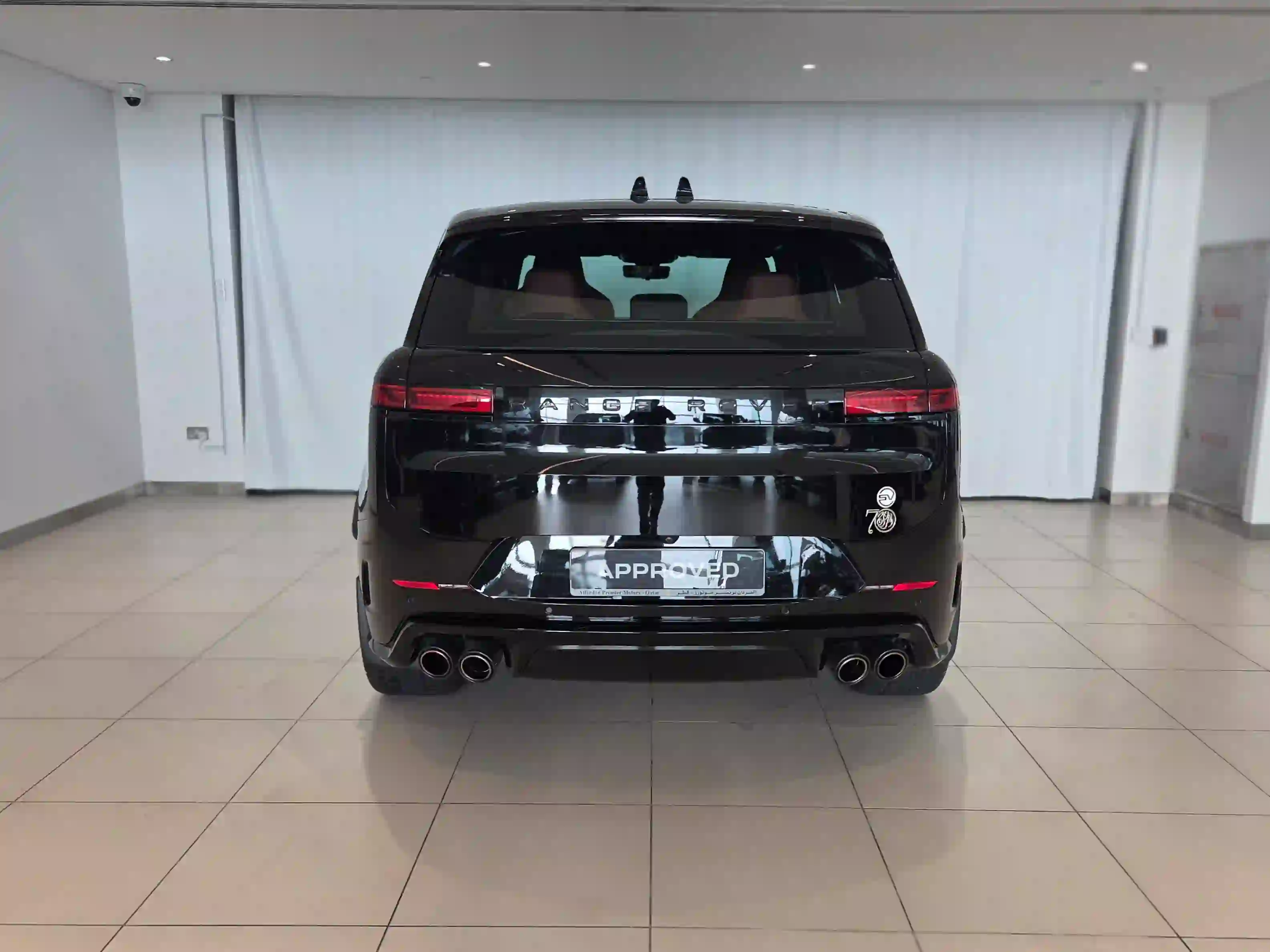 Land Rover Range Rover Sport 4.4 V8 SV 2024 - Image 4