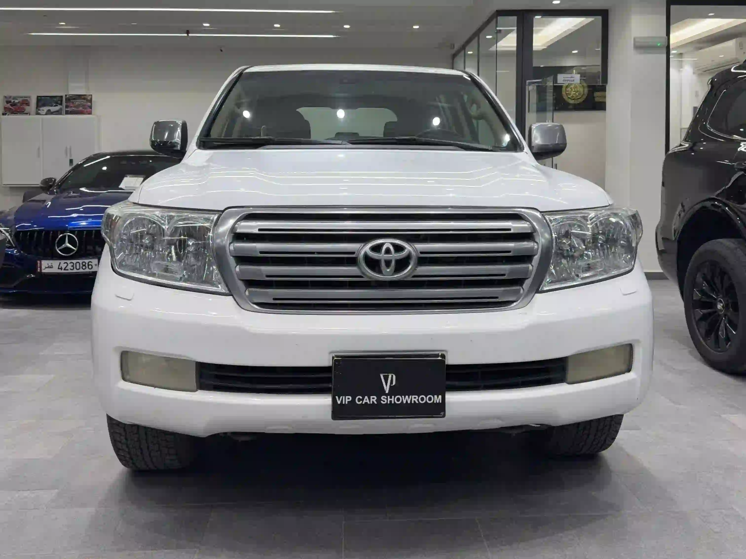 Toyota Land Cruiser GX.R 2010 - Image 2