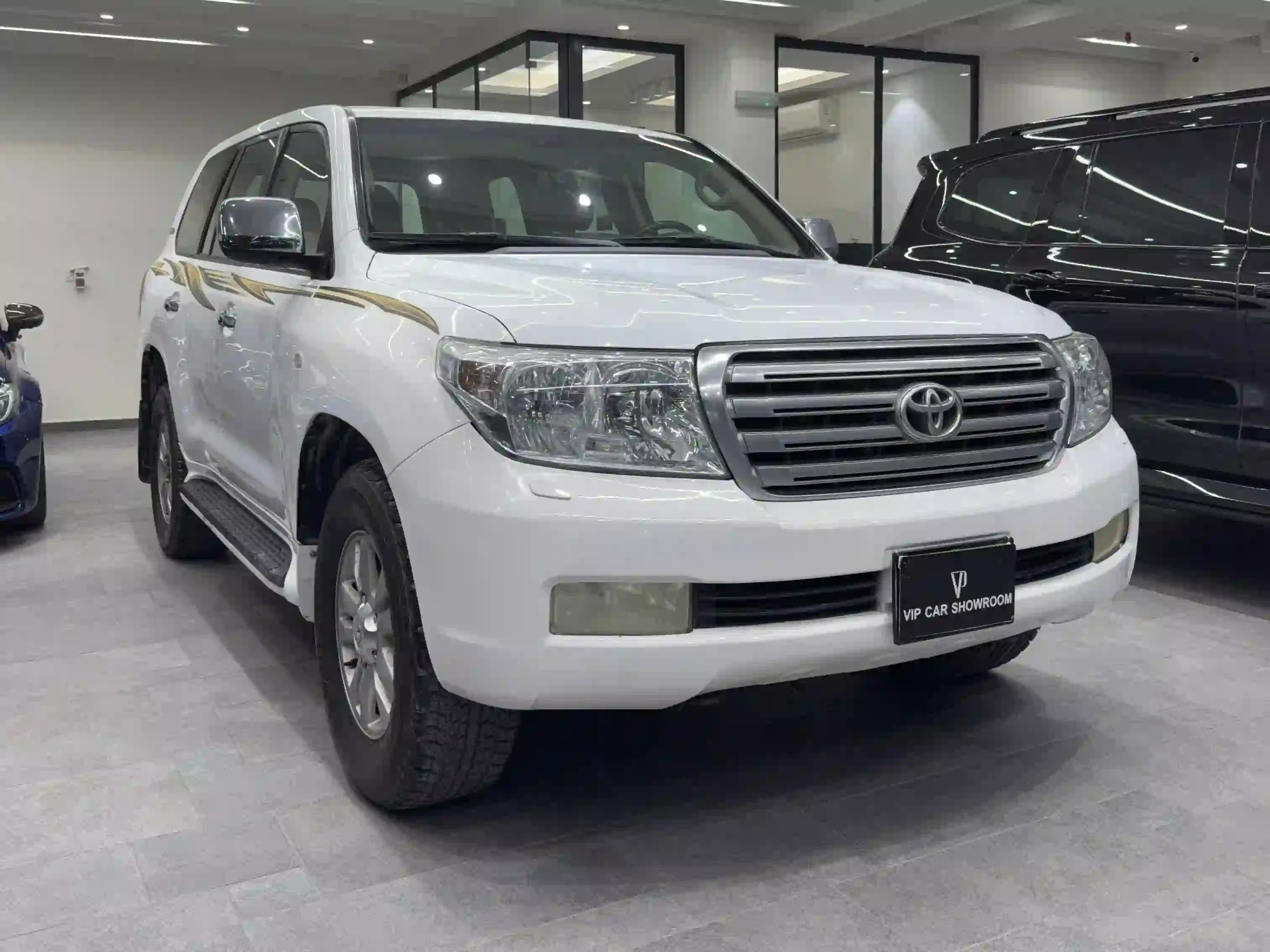 Toyota Land Cruiser GX.R 2010 - Image 3