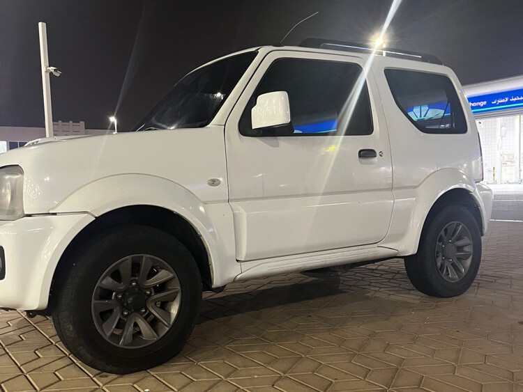 Suzuki Jimny 2015 - Image 2