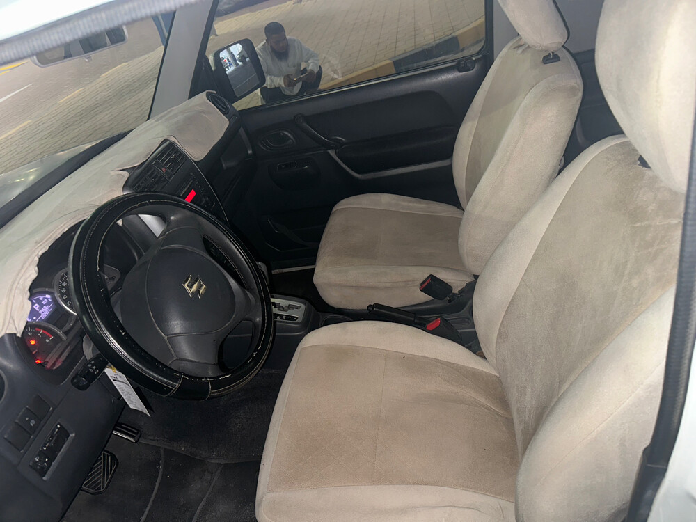 Suzuki Jimny 2015 - Image 3