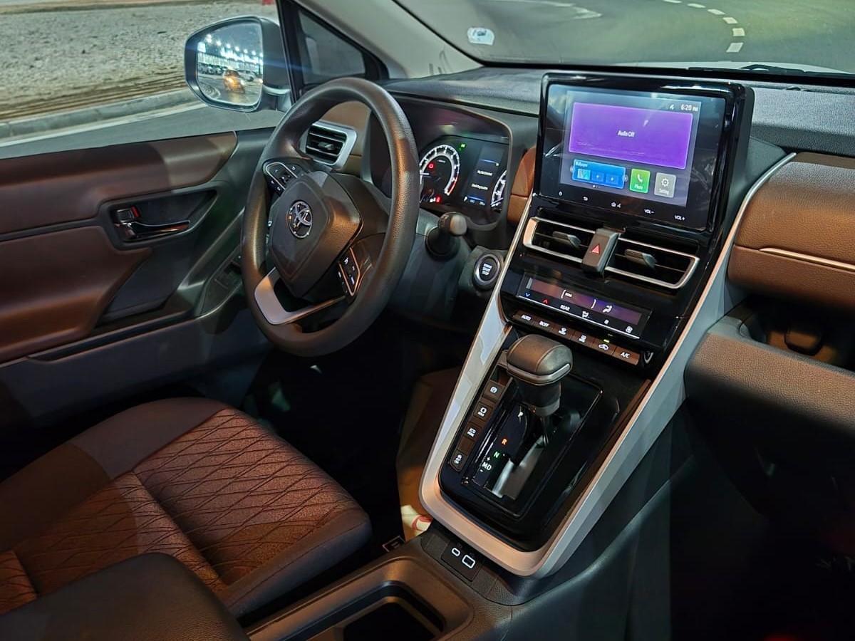 Toyota Inova 2024 - Image 3