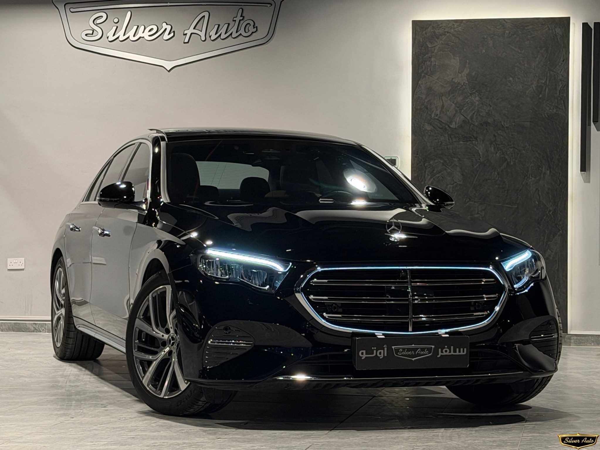 Mercedes-Benz E-Class Sedan 200 2026 - Image 2