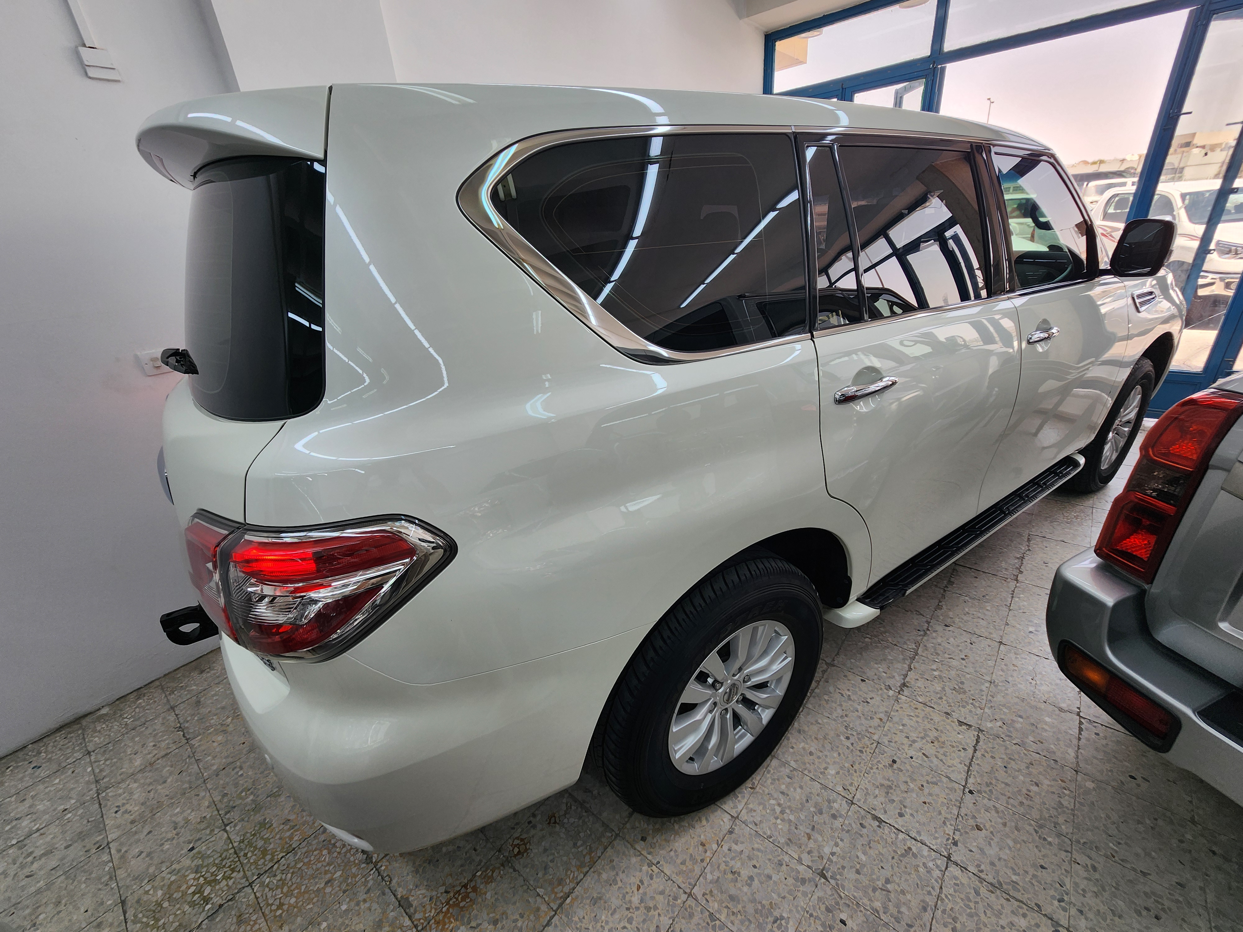 Nissan Patrol - Image 2