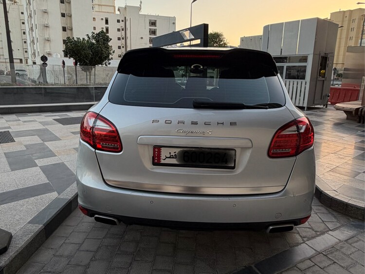 Porsche Cayenne S  2013 - Image 4
