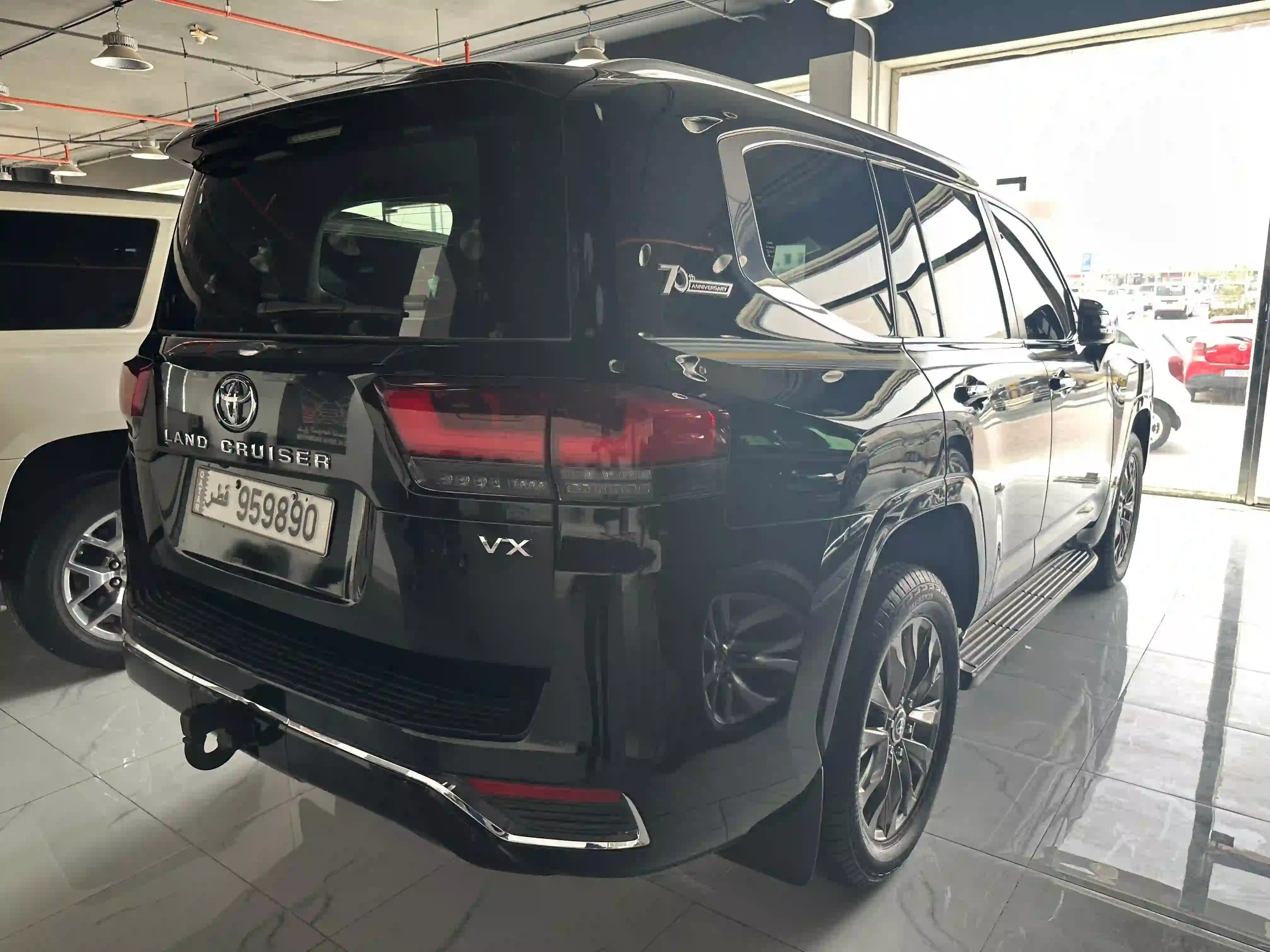 Toyota Land Cruiser VX 2022 - Image 4