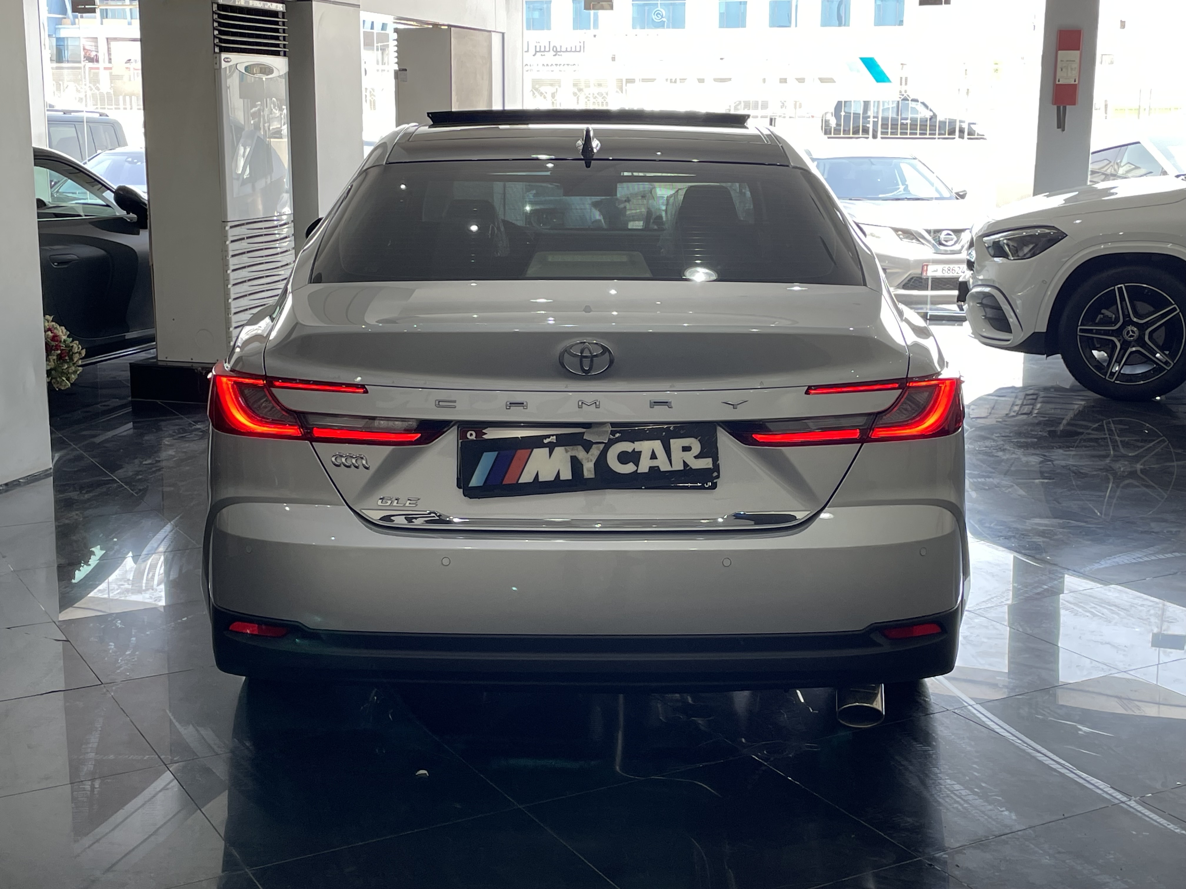 Toyota Camry GLI - Image 4