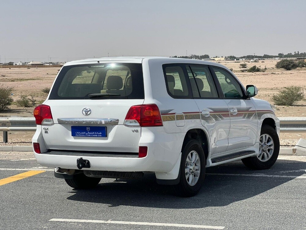Toyota Land Cruiser GX 2013 - Image 4