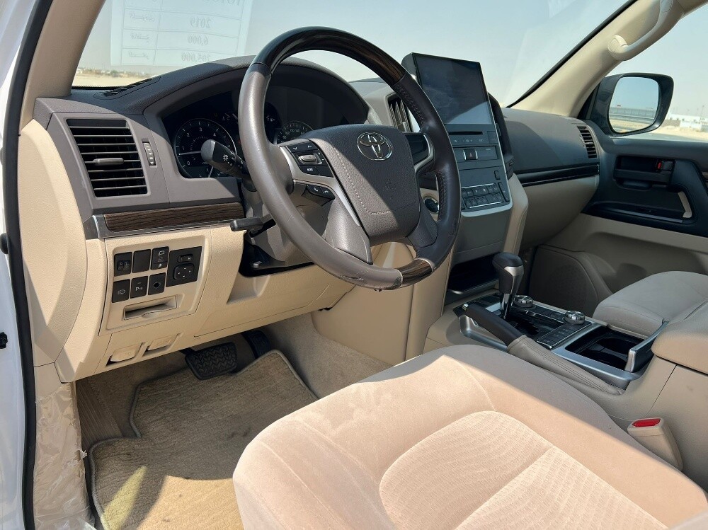Toyota Land Cruiser GX.R 2019 — photo 9 for sale in Qatar